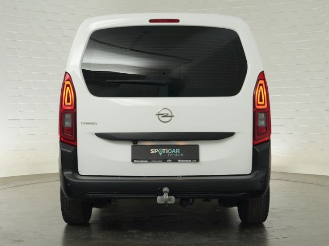 Combo E CARGO EDITION+NAVI+PARKPILOT HIN.+AHK+KE