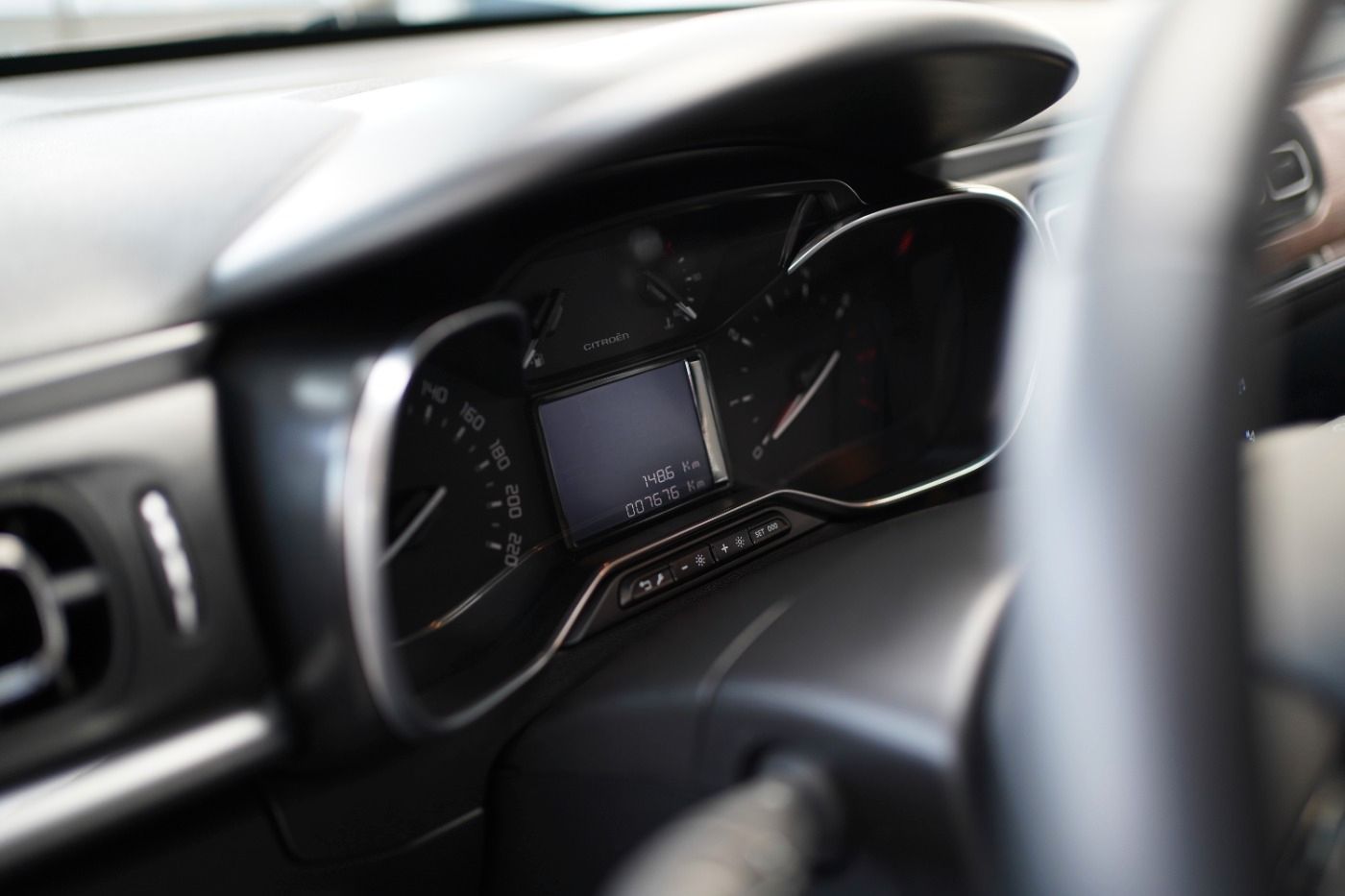 Fahrzeugabbildung Citroën C3 PureTech 110 Shine Pack Sitzheizung Navi DAB