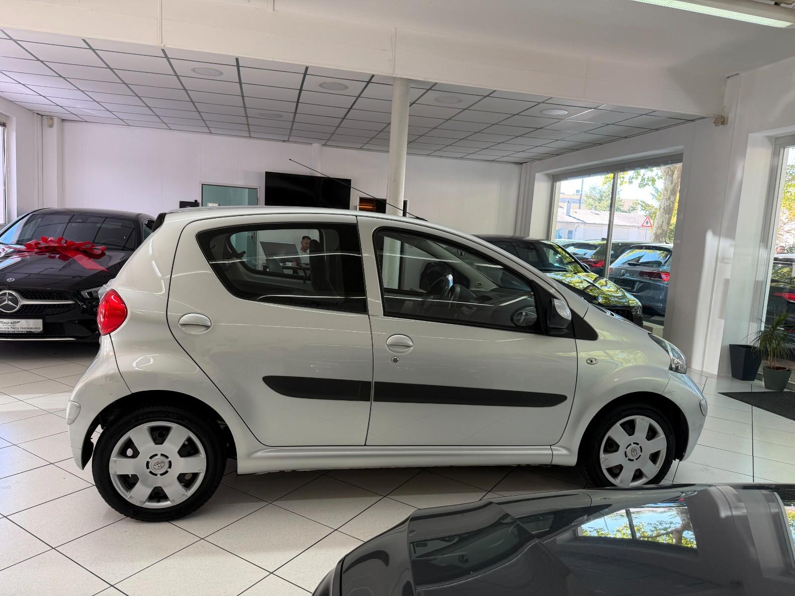 Toyota Aygo (X) 1,0 City *Automatik *TüV 2028*