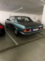 Mercedes-Benz 230 - Mercedes-Benz 230 Gebrauchtwagen in Hamburg