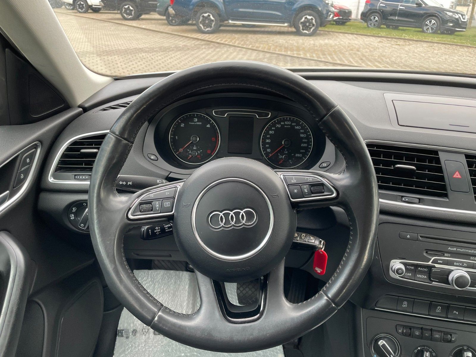 Fahrzeugabbildung Audi Q3 2.0 TDI quattro