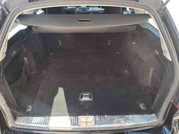 Mercedes E 250 - 8