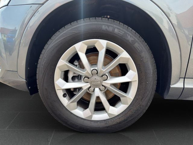 Audi Q3 2.0 TDI quattro s tronic design *LED*NAVI*SHZ