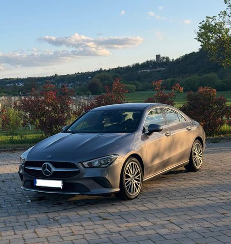 MERCEDES-BENZ CLA 180 d COUPE Progressive MBUX/KAMERA/SPUR