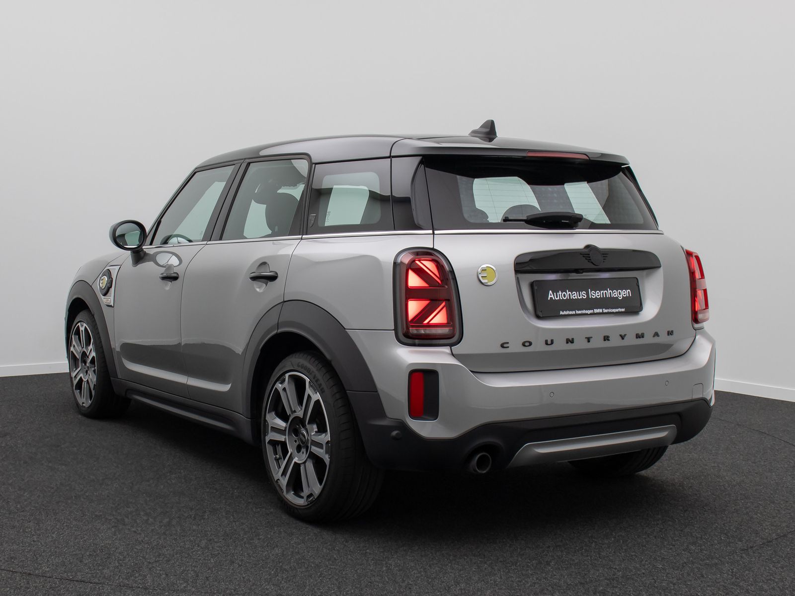 Fahrzeugabbildung MINI Countryman SE (Cooper)  ALL4 HUD Kamera H/K Voll