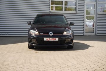 Volkswagen Golf - 3