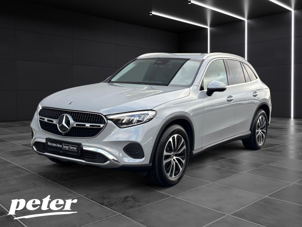 MERCEDES-BENZ GLC 220 d 4M Avantgarde/LED/Kamera/Memory-P./AHK