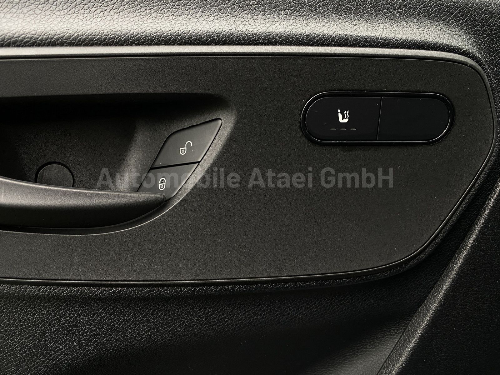 Fahrzeugabbildung Mercedes-Benz Sprinter 317 *MAXI EXTRALANG* 360°+NAVI (8400)