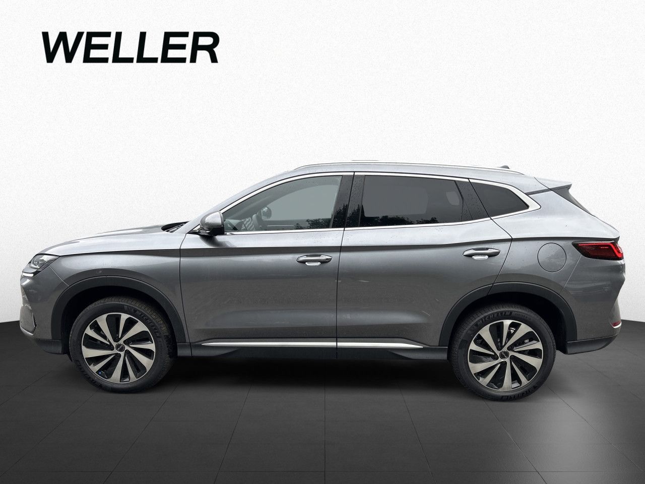 BYD SEAL
