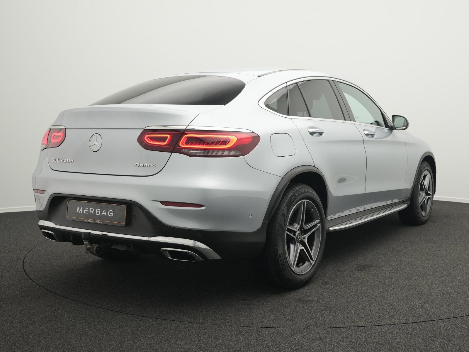 Mercedes-Benz GLC 200 d 4MATIC AMG-Line Coupé Distronic+AHK imagem 3