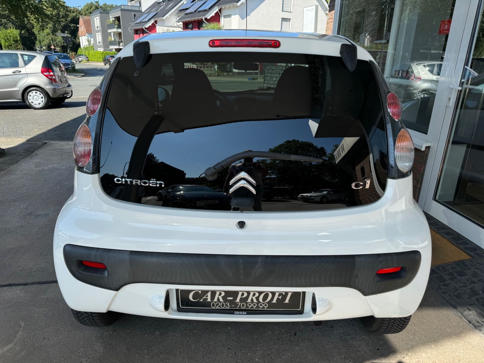 Fahrzeugabbildung Citroën C1 Selection Klima/Allwetter/Bluetooth/23 TKM