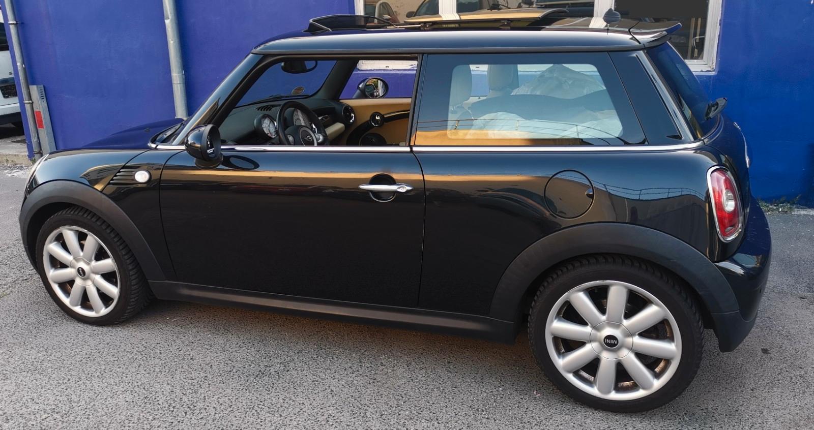MINI Cooper nur 70tkm -TÜV NEU Panorama XENON LederSZ