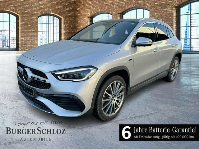 Mercedes-Benz GLA 250 e AMG Pano HUD S-Sitz ACC PDC elSitz LM