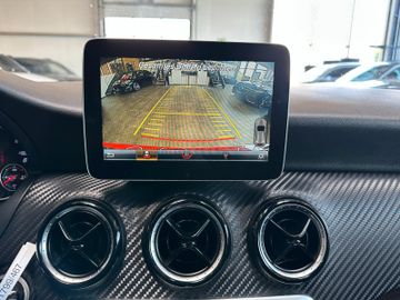 Mercedes-Benz GLA 200 *ACC*PDC*NAVI*TOTWINKEL*KLIMA*LED*
