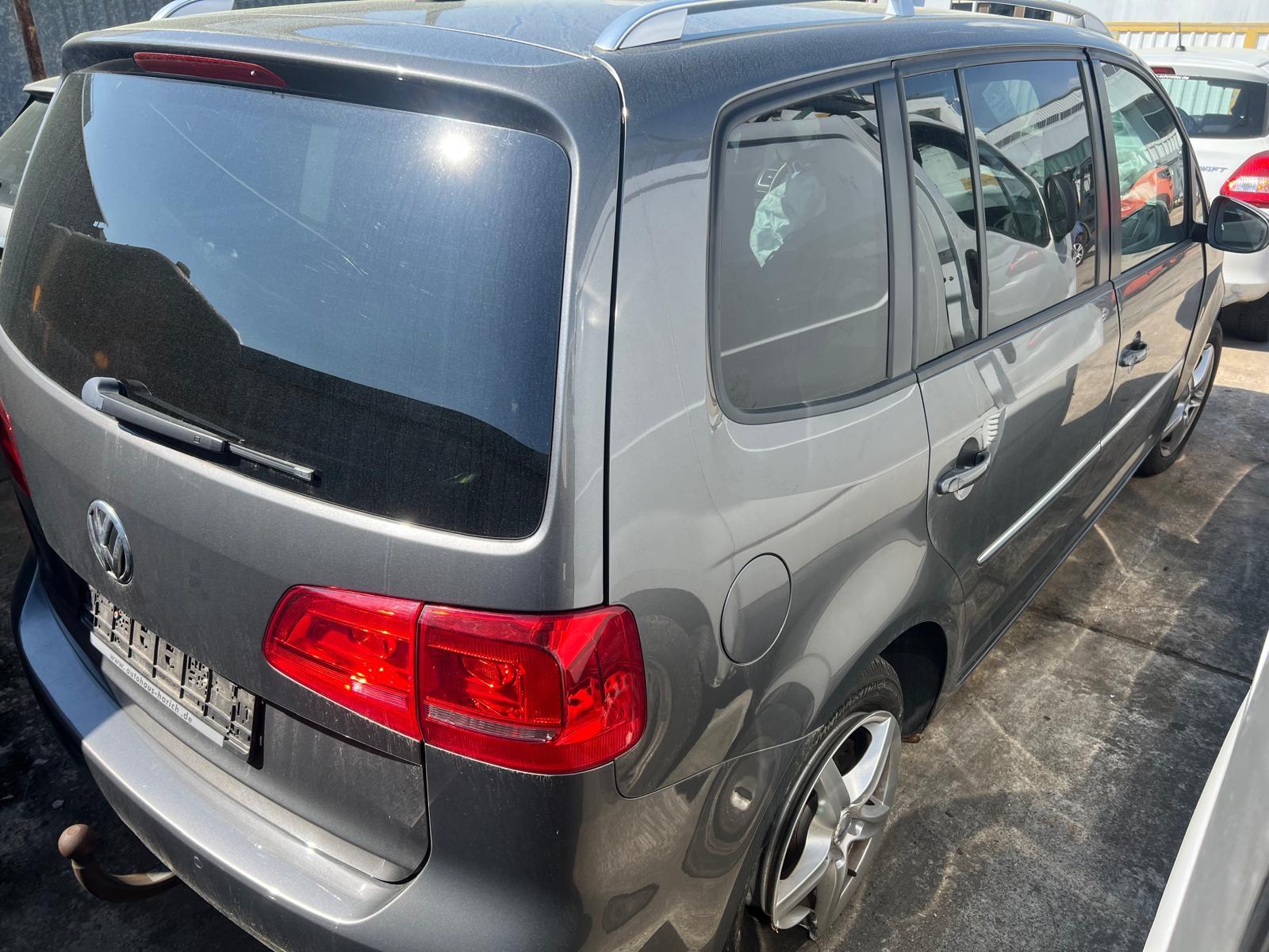 Volkswagen Touran Highline/PDC/Tempomat/2.Hd