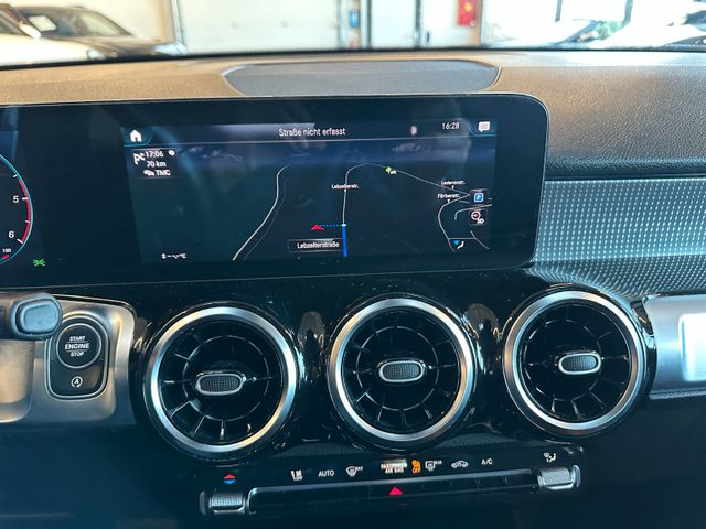 Mercedes-Benz GLB 200 *NAVI*ACC*LED*SPURASSIST*AHK*