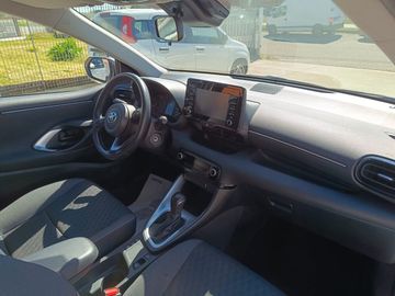 Toyota Yaris - 10