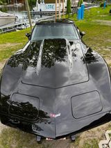 Corvette C3 Coupé T-Top Frame-Off - Corvette aus 1977