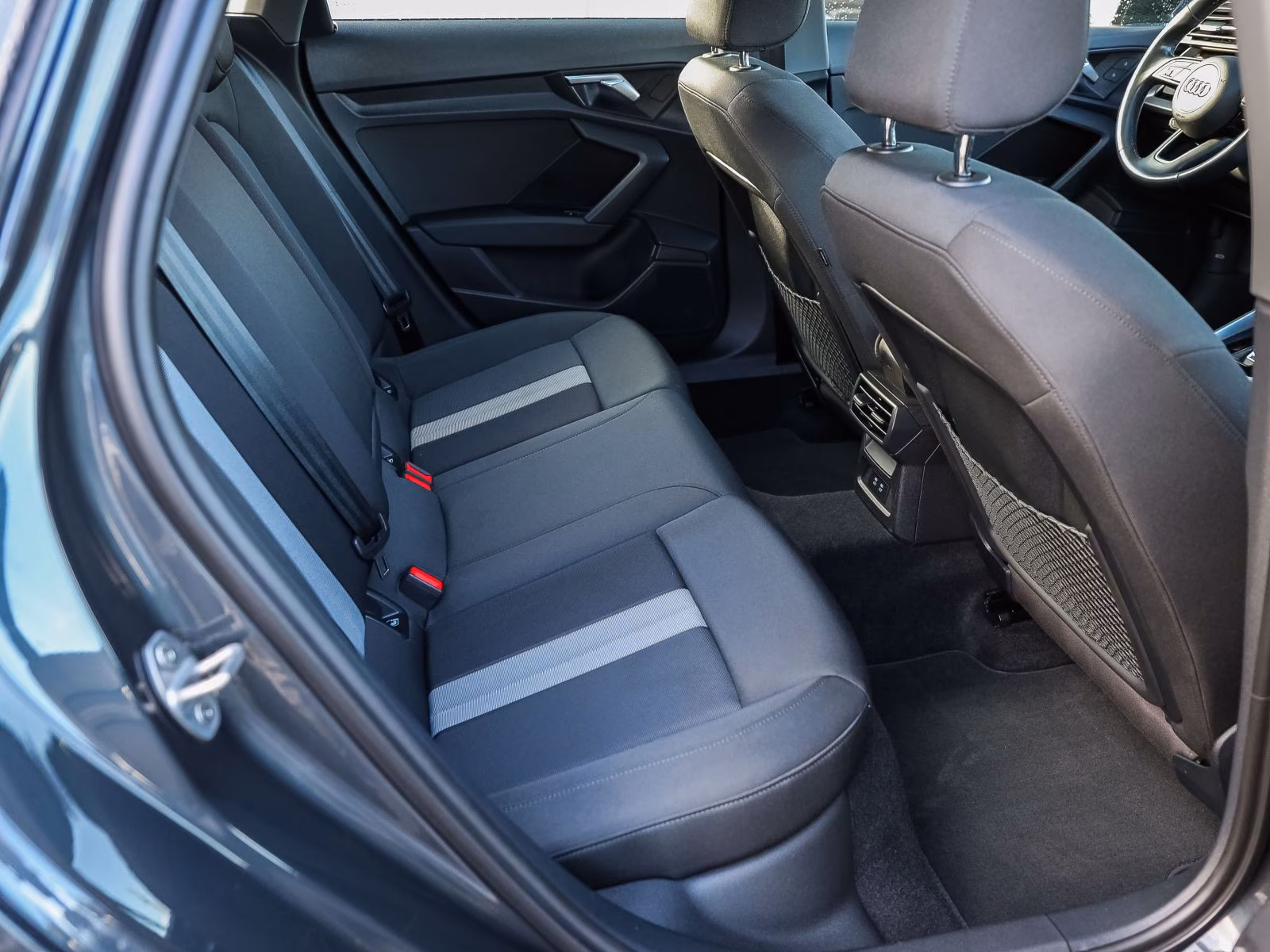 Audi A3 Sportback Advanced 30TFSI Stronic LED GRA AHK, миниатюра 24