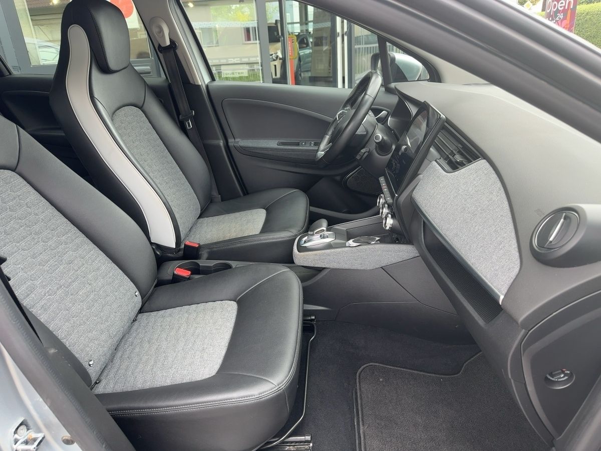 Fahrzeugabbildung Renault ZOE Intens R135 Z.E 50 GJR Navi SHZ Kamera