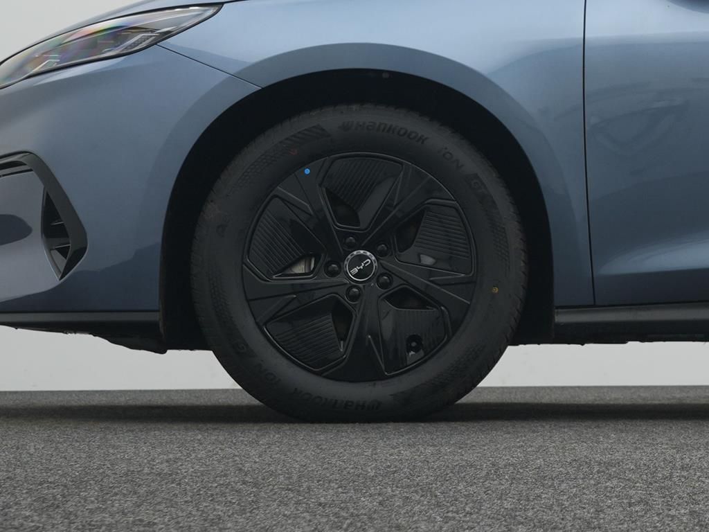 BYD SEAL 6