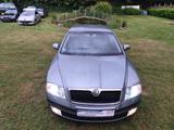 Skoda Octavia Lim.Elegance-BREMSEANLAGE VORNE&TÜV NEU - Skoda Octavia aus 2005 mit Diesel-Antrieb