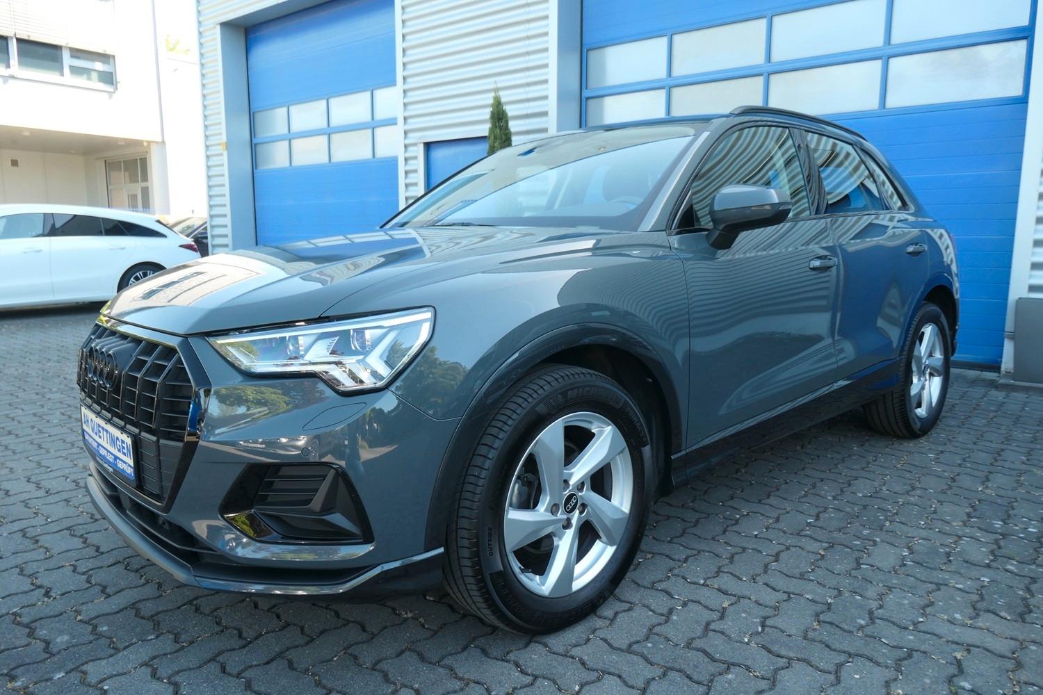 Audi Q3 35 TDI Sport Panorama Matrix Top Zustand!