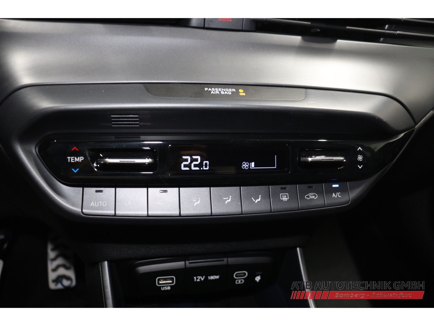 Fahrzeugabbildung Hyundai BAYON MY26 Prime 1.0 T-GDI 90 PS 7-DCT 2WD Sound