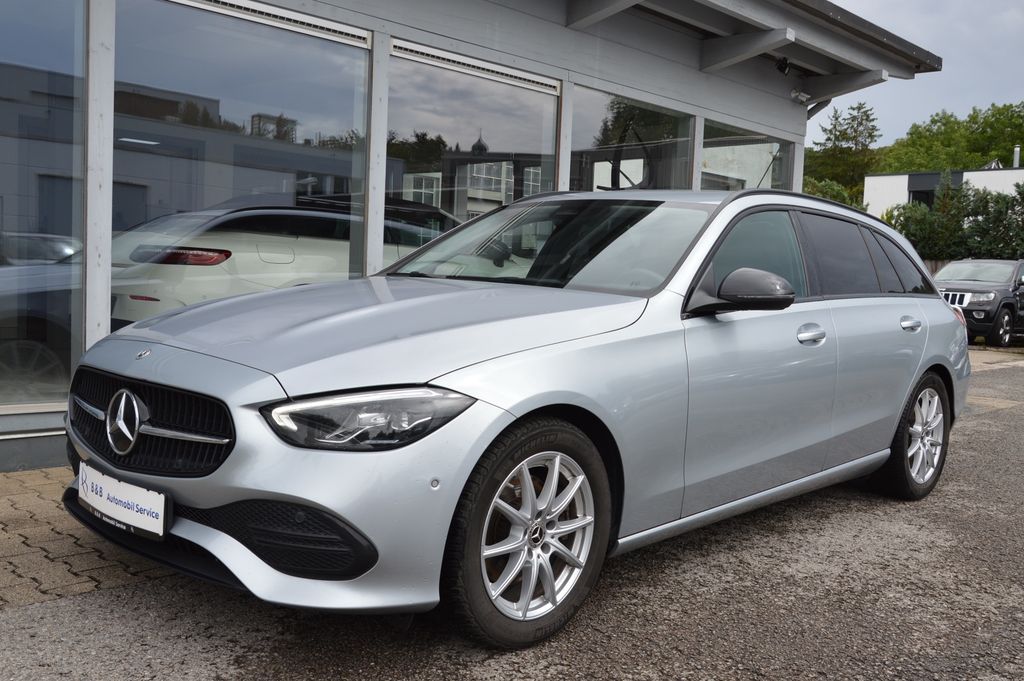 Image of Mercedes-Benz C 200