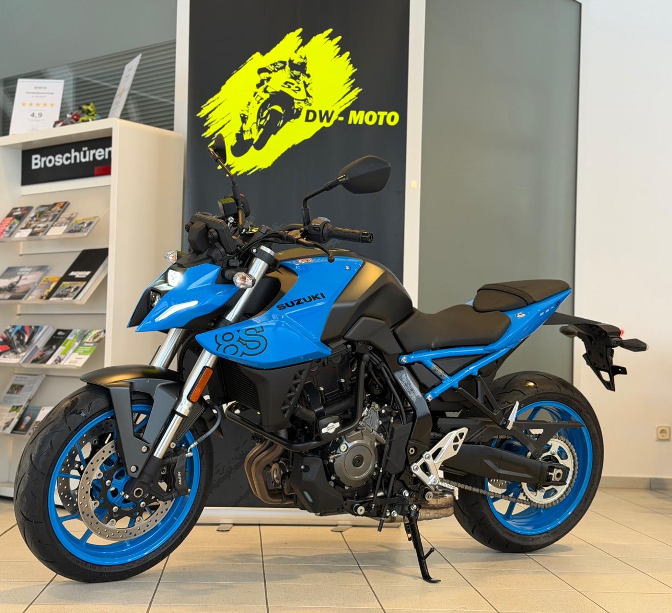 Suzuki GSX-8S / Neuwertig / Tiefergelegt / TÜV neu