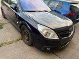 Opel Signum 2.8 V6 Turbo - Opel Signum mit Benzin-Antrieb: Kombi, Automatik, 2.2