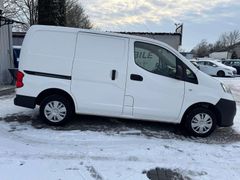 Fahrzeugabbildung Nissan NV200 Kasten KAMERA AHK SCHECKHEFT