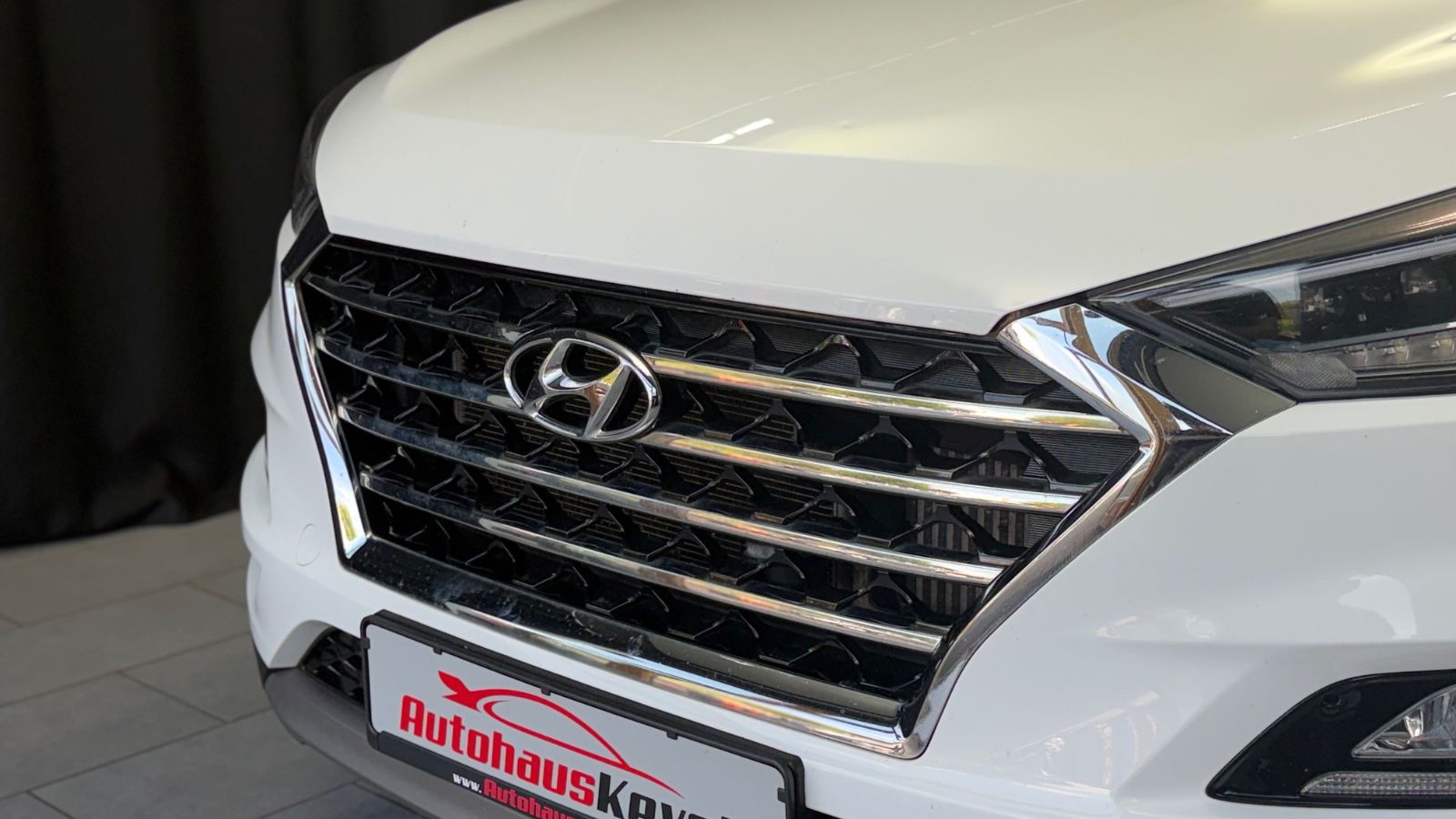 Fahrzeugabbildung Hyundai Tucson Trend 4WD |AUTOMATIK|RF-KAMERA|NAVI