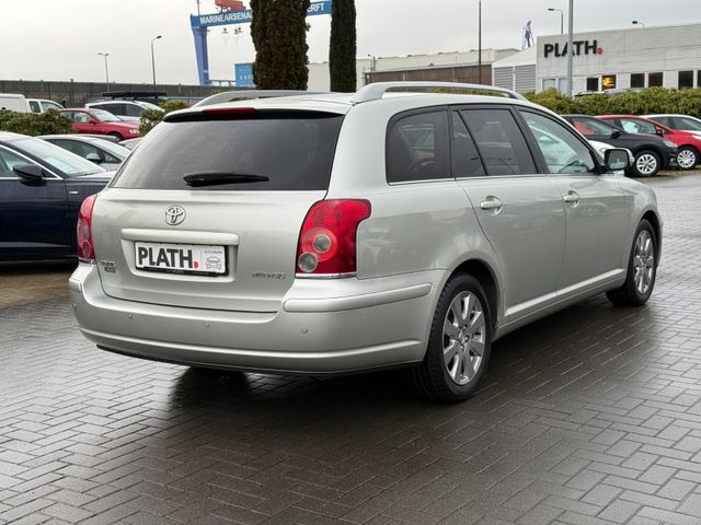 Toyota Avensis  Kombi 1.8 Travel