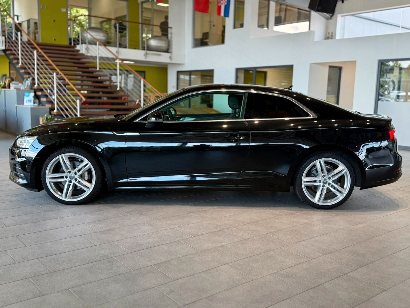 Audi A5 Coupe basis ultra Alcantara Keyless RFK Xenon foto 3
