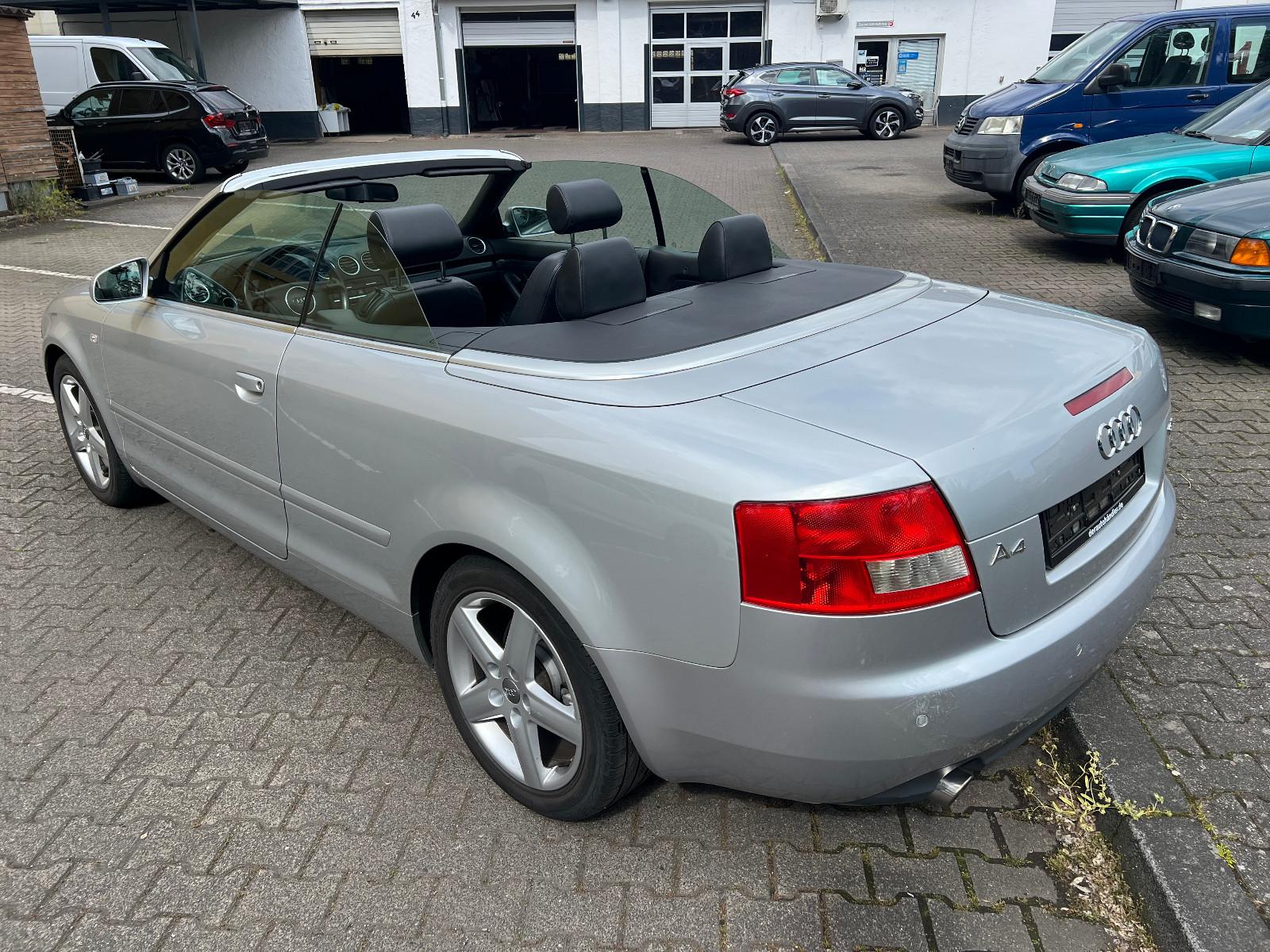 Audi A4 1.8 T Cabriolet Leder/Alufelgen/2Hand