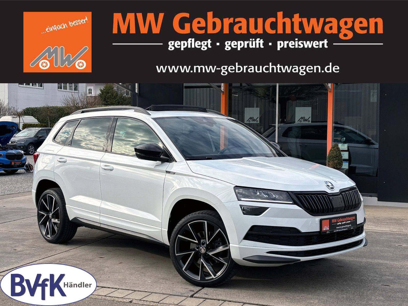 Fahrzeugabbildung SKODA Karoq 1.5TSI DSG SPORTLINE ACC 360° PANO AHK LED