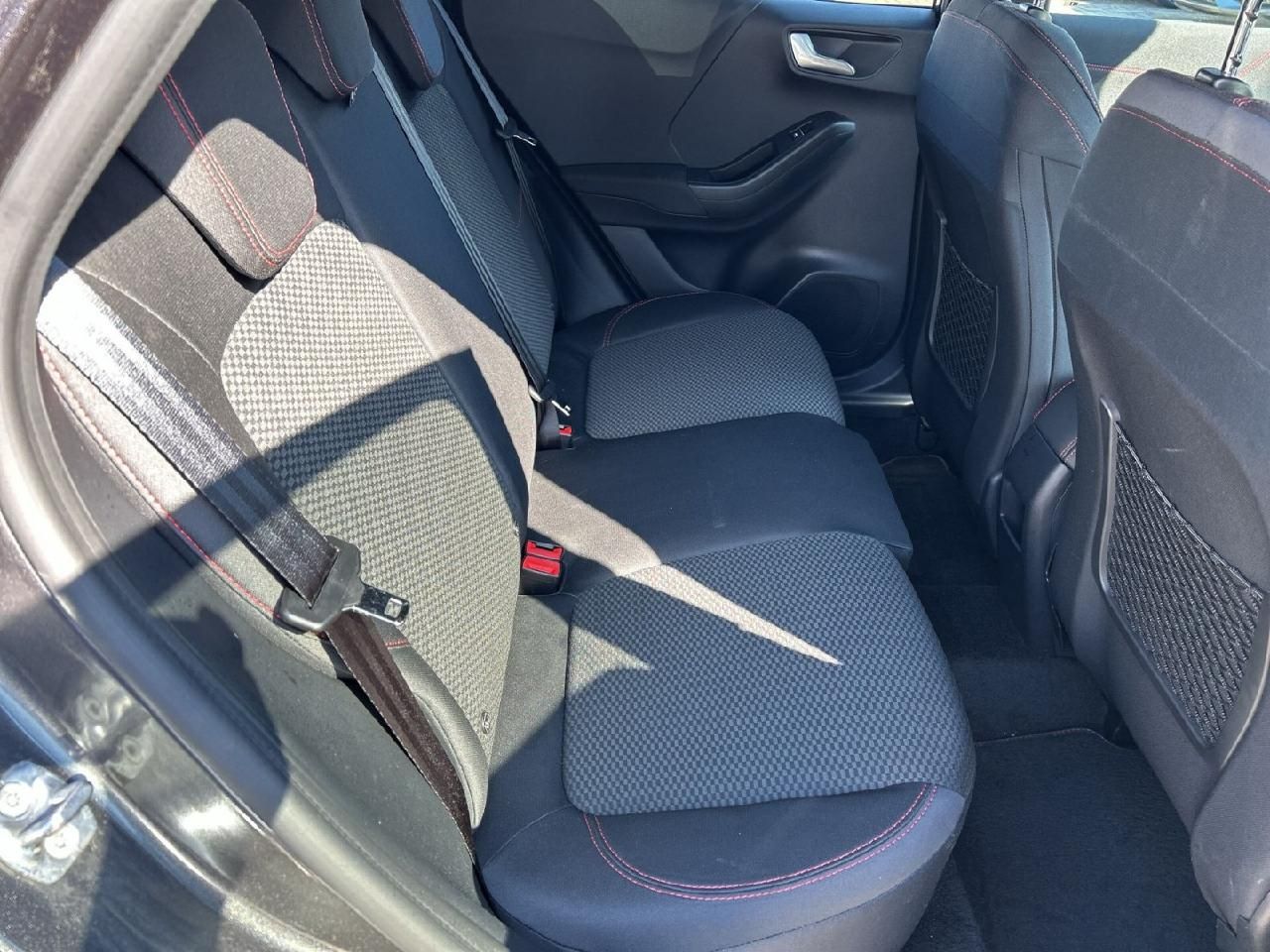 Fahrzeugabbildung Ford Puma ST-Line
