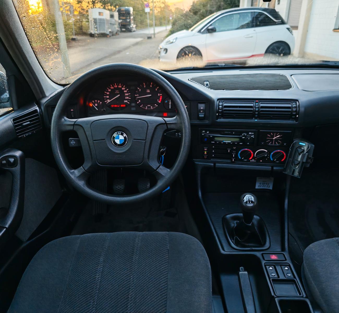 BMW 520I - E34 - 150 CV - BVM