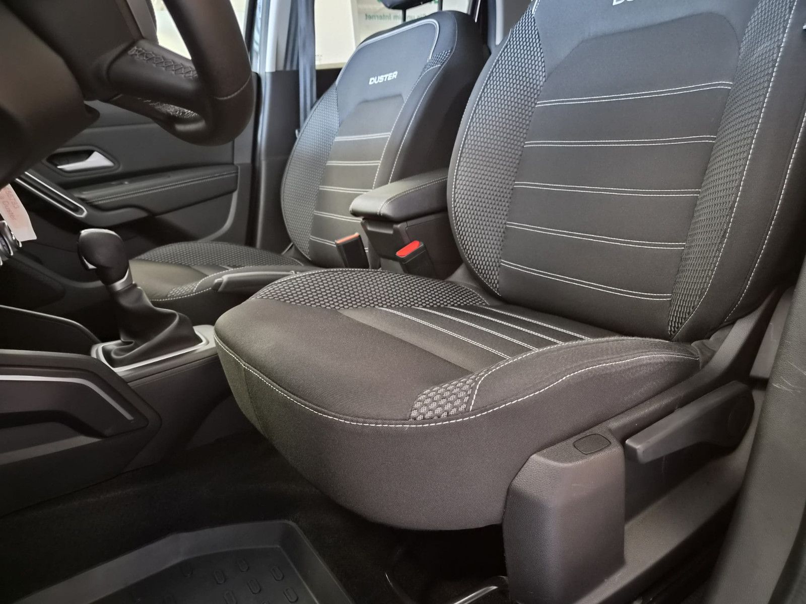 Fahrzeugabbildung Dacia Duster II Journey / NAVI / KAMERA / SCHECKHEFT