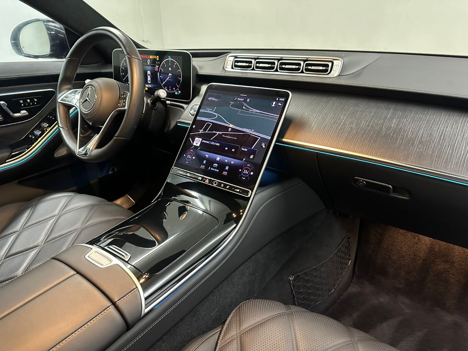 Fahrzeugabbildung Mercedes-Benz S 680 Maybach *FONDENTERAINMENT*HEADUP*EXECUTIVE