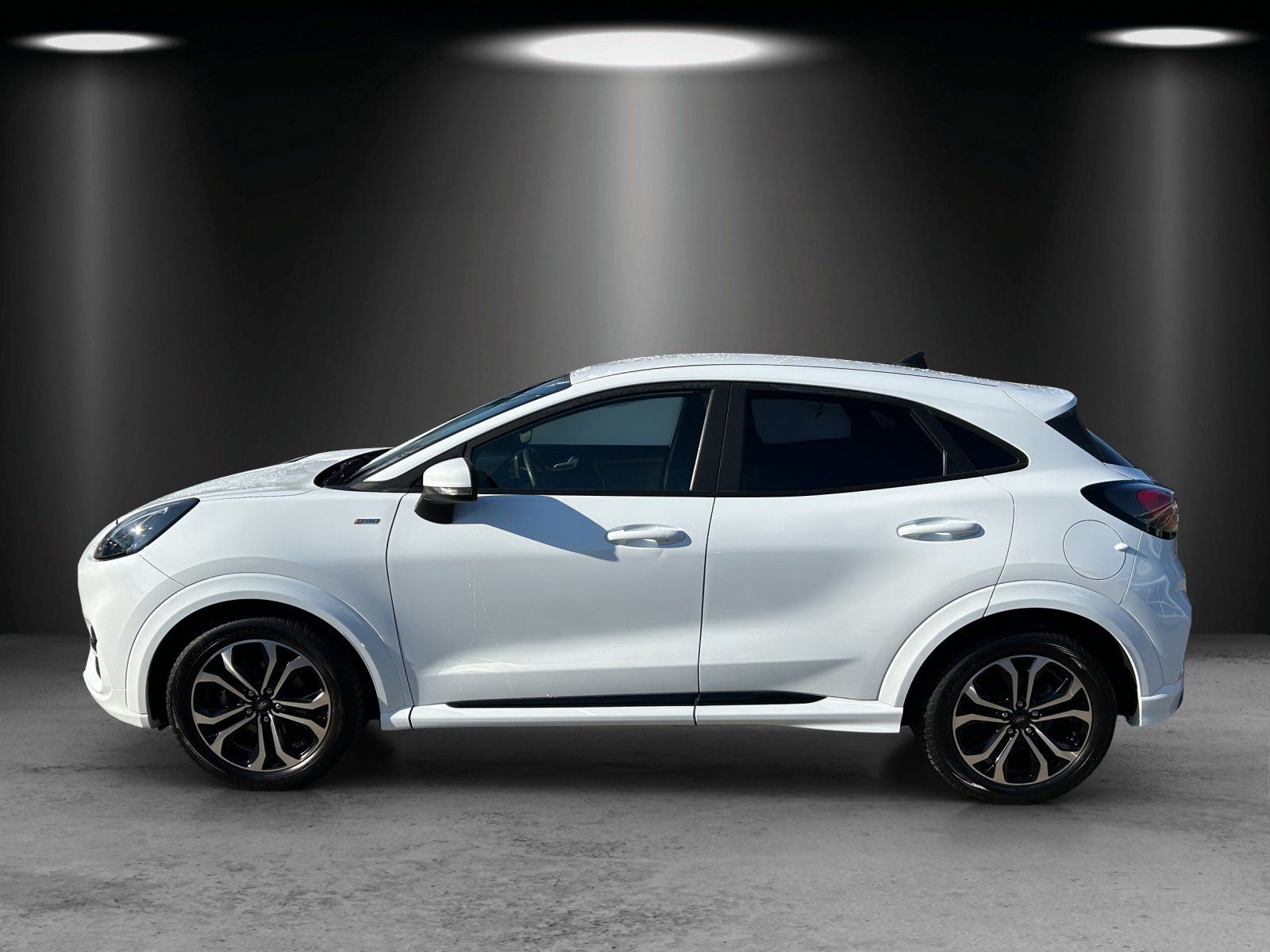 Fahrzeugabbildung Ford Puma 1.0 EcoBoost Mild Hybrid ST-Line