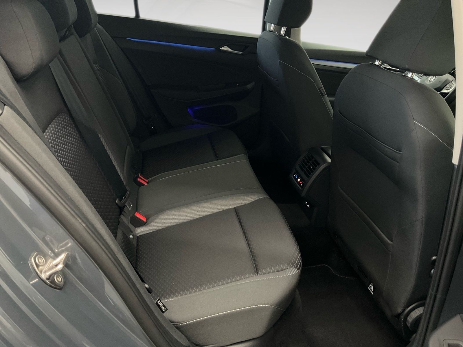 Volkswagen Golf - Bild 10