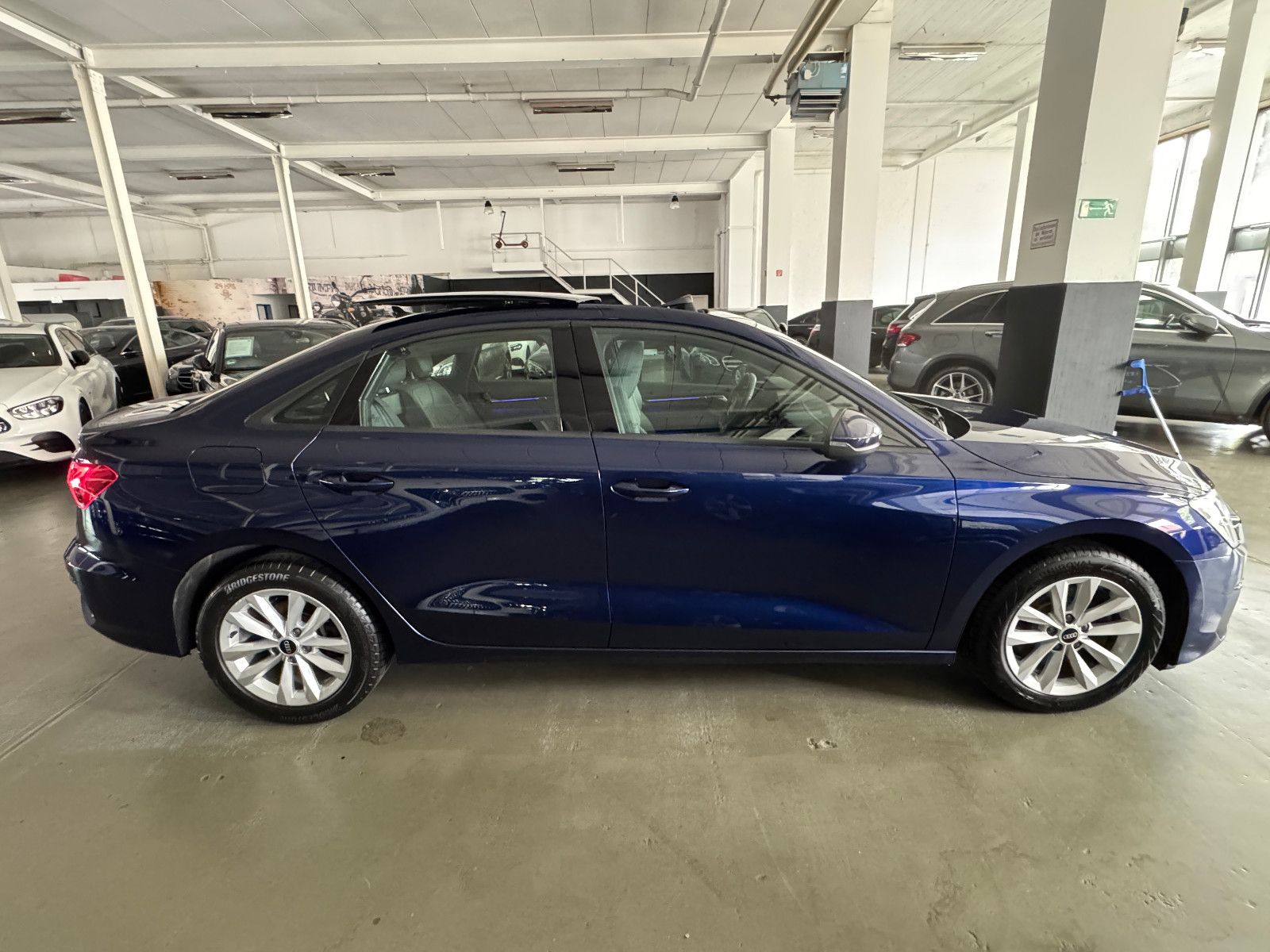 Fahrzeugabbildung Audi A3 Limousine S-LINE RS3 S-SITZE PANO VIRTUAL LED