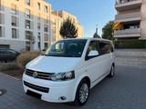 Volkswagen-T5 Multivan-Team 2.0 TDI 179 PS, - VW T5 Multivan in Frankfurt