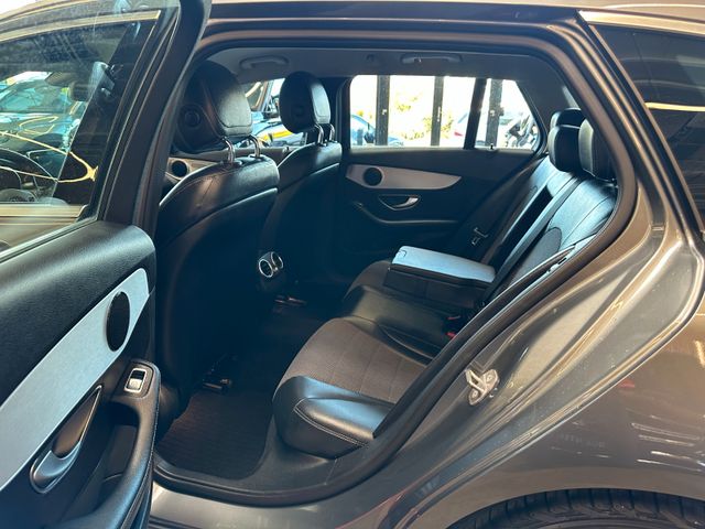 Mercedes-Benz C 180 *2-ZONEN*TEMPO*NAVI*LED*TOTWINKEL*PDC*