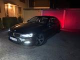 BMW 5er G30 520i M Paket - BMW: Limousine, E30