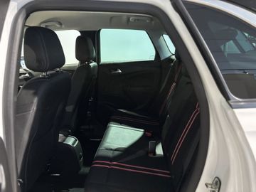 Fotografie 14 des Opel Crossland (X) Crossland 1.2 GS Line