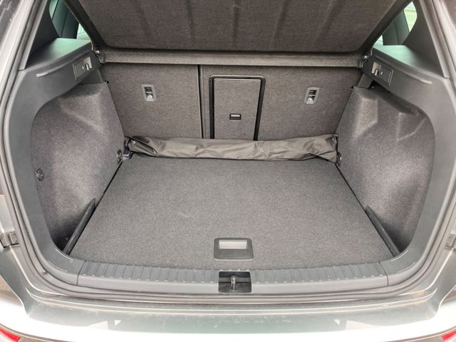 Ateca 1.5TSI DSG *PANO+AHK+BEATS+ACC+NAVI* 299€