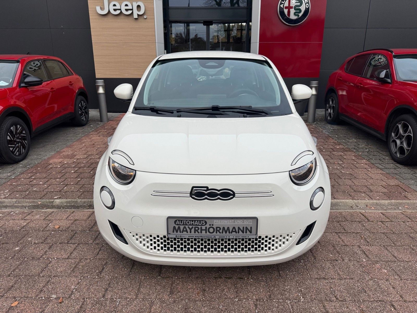 Fahrzeugabbildung Fiat 500e